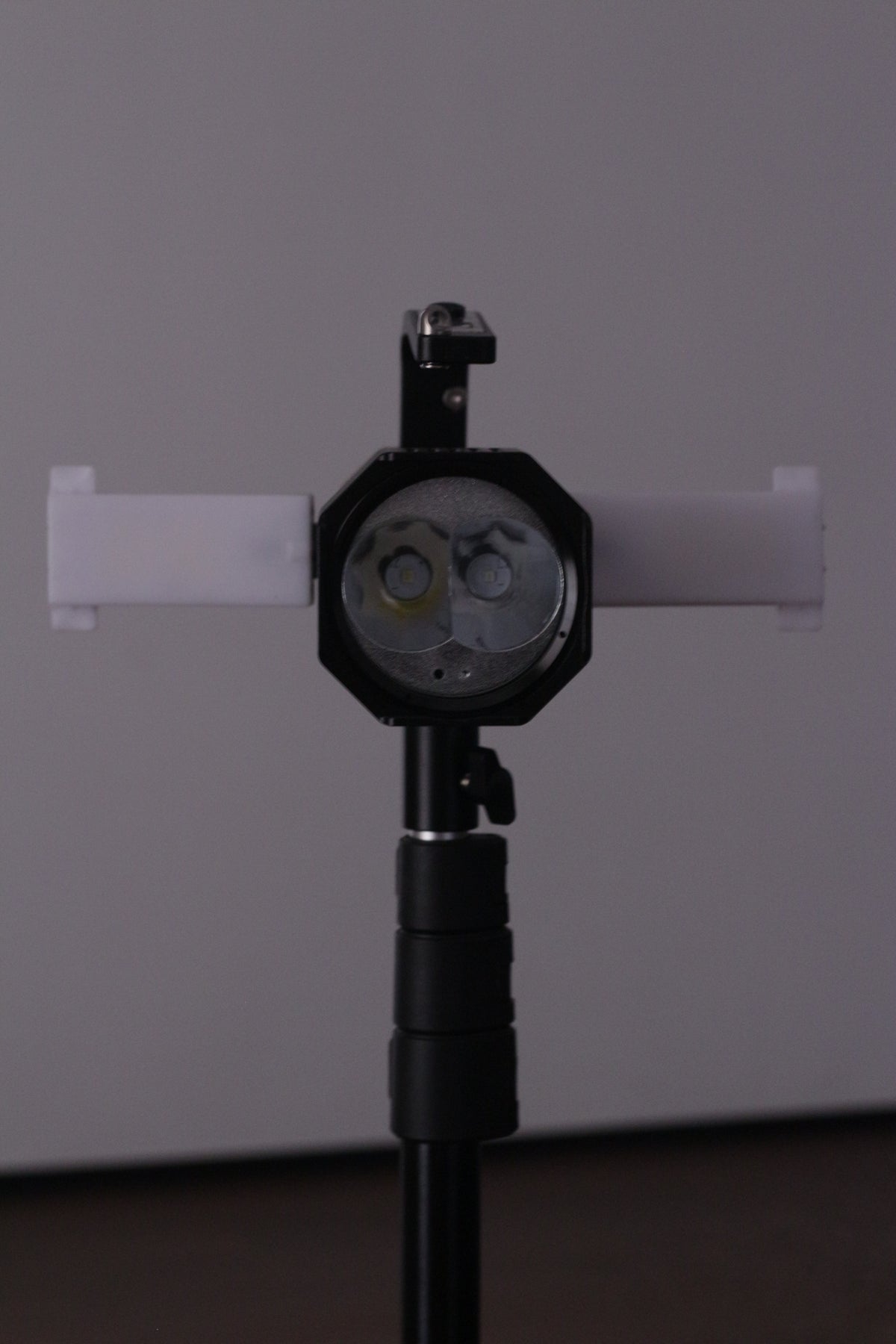 7109 Multifunctional Explosion-Proof Portable Hand Lamp